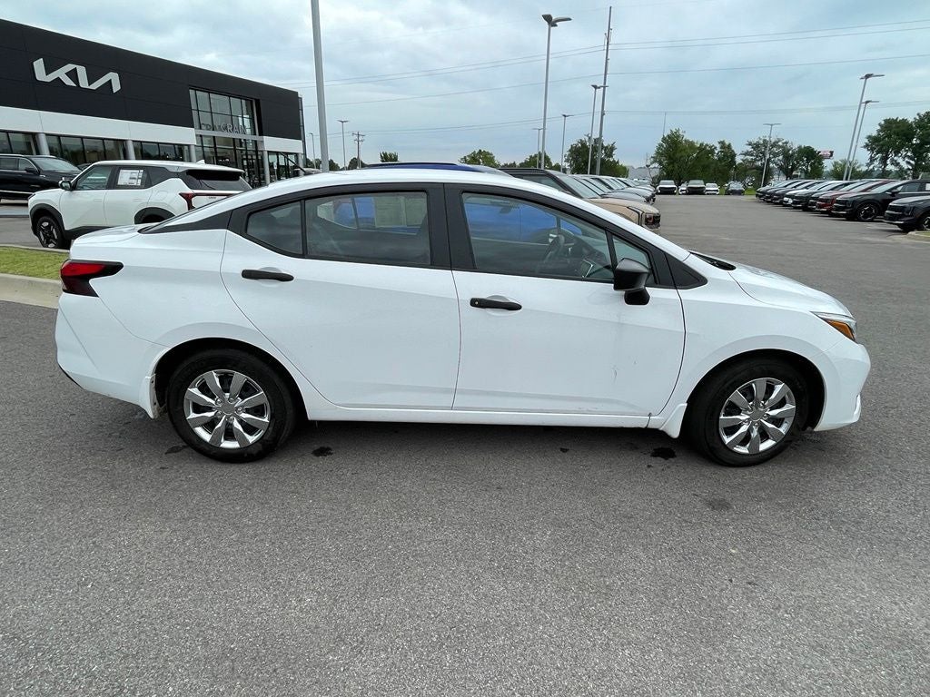 2025 Nissan Versa 1.6 S CLEAN CARFAX