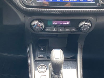 2021 Nissan Kicks SV BLIND SPOT / BACK UP CAM