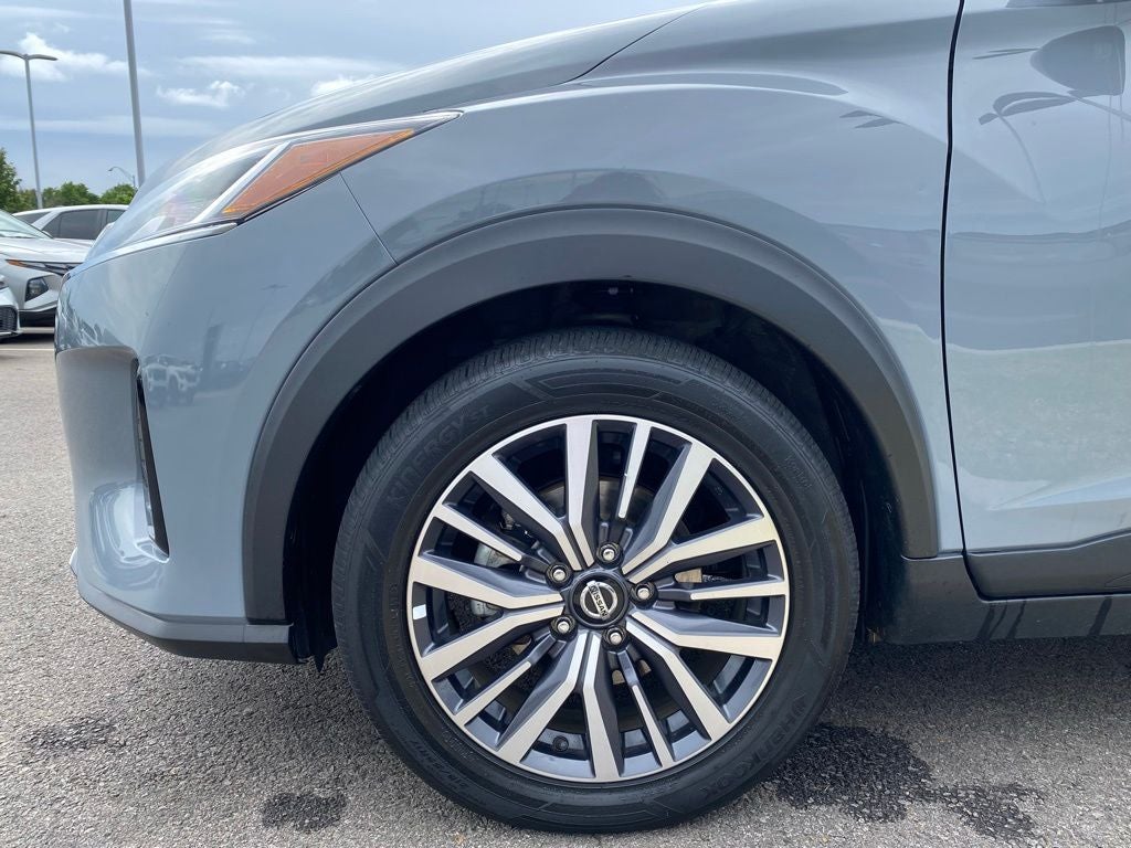 2021 Nissan Kicks SV BLIND SPOT / BACK UP CAM
