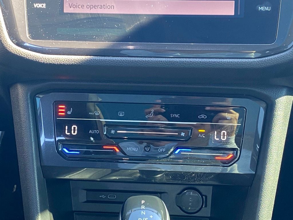 2022 Volkswagen Tiguan 2.0T SE MOONROOF