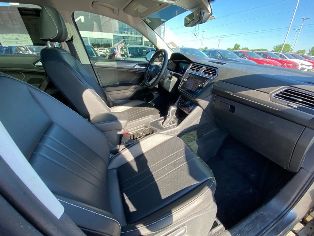 2022 Volkswagen Tiguan 2.0T SE MOONROOF