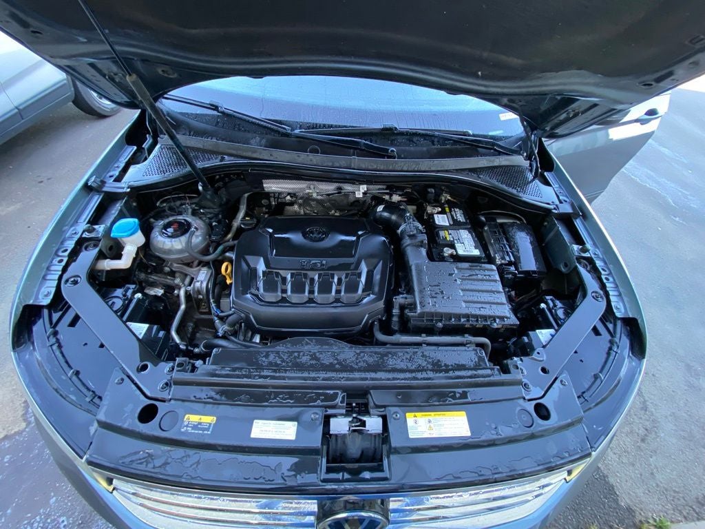 2022 Volkswagen Tiguan 2.0T SE MOONROOF