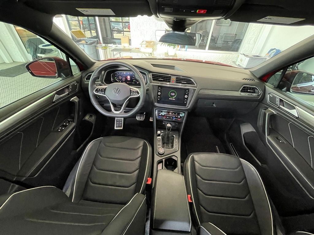 2024 Volkswagen Tiguan 2.0T SEL R-Line
