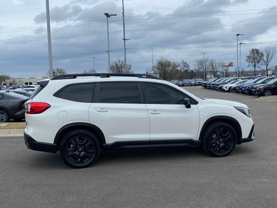 2023 Subaru Ascent Onyx Edition MOONROOF / AWD / ONE OWNER