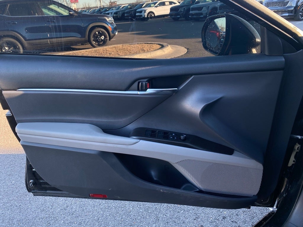 2023 Toyota Camry SE Nightshade / POWER SEAT