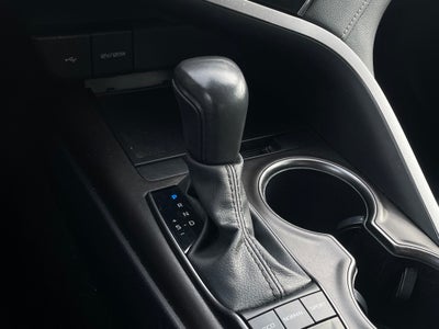 2024 Toyota Camry SE ONE OWNER