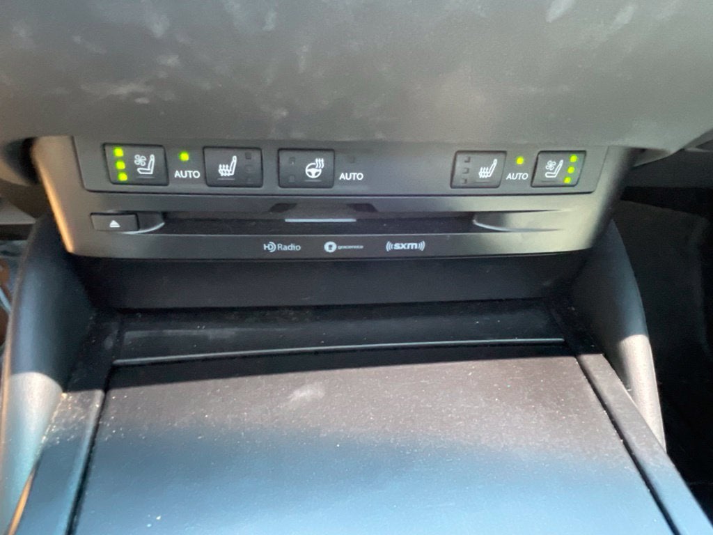 2021 Lexus ES 350 F Sport MOONROOF / HEATED SEATS / NAV