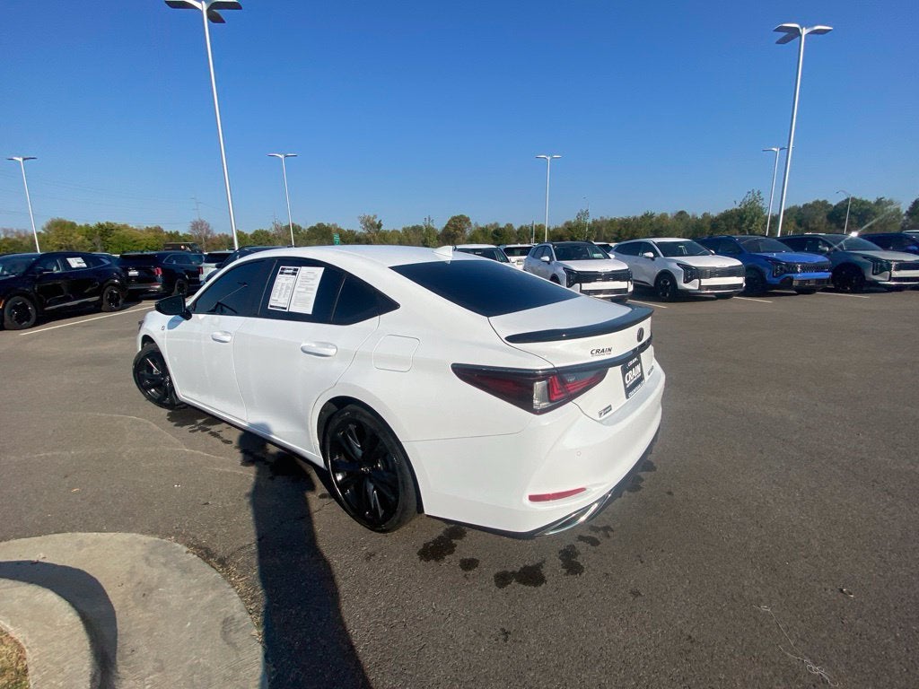 2021 Lexus ES 350 F Sport MOONROOF / HEATED SEATS / NAV