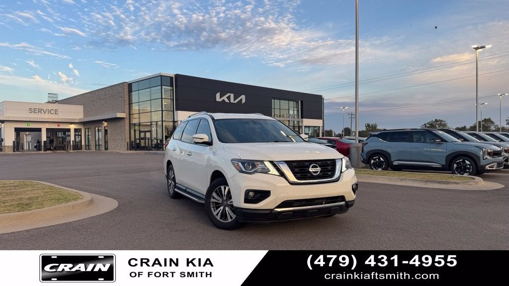 2020 Nissan Pathfinder SL