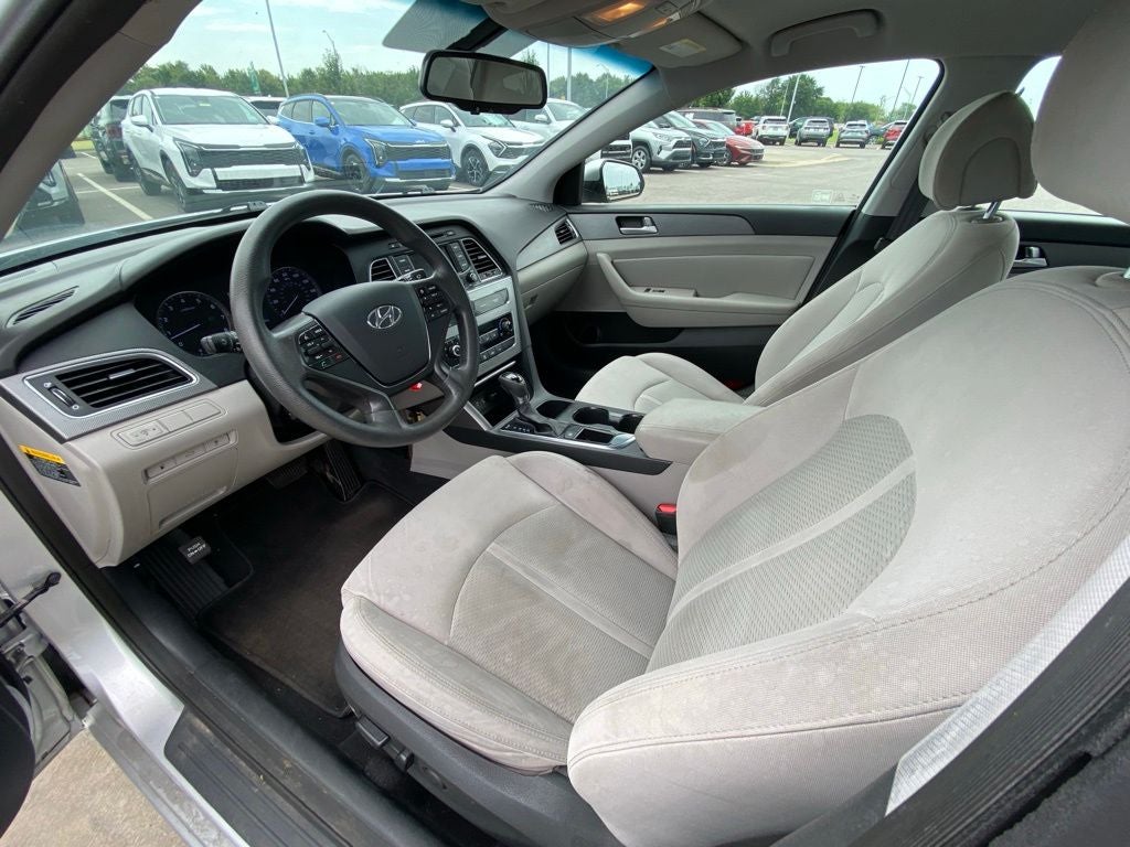 2015 Hyundai SONATA SE LOW PAYMENTS
