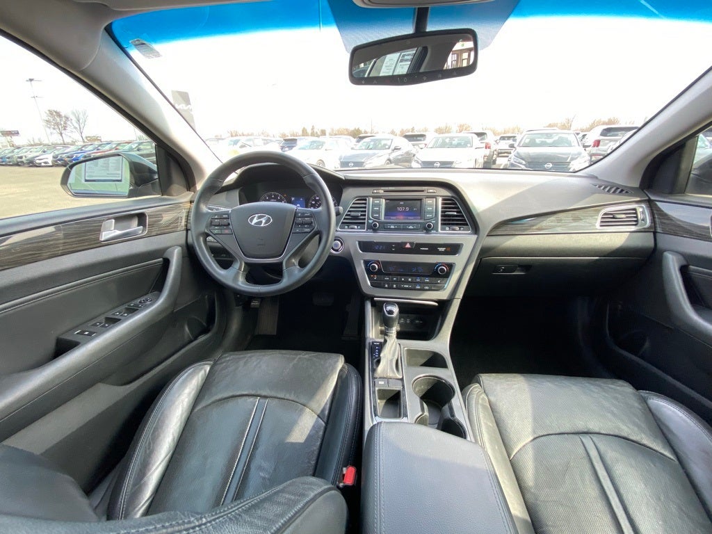 2015 Hyundai SONATA Limited LEATHER / HEATED SEATS