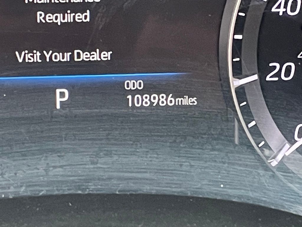 2020 Toyota Highlander XLE MOONROOF / HEATED SEATS