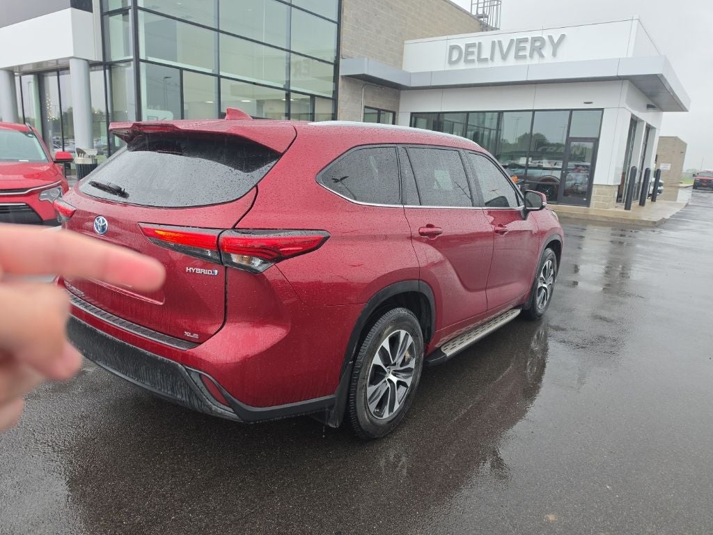 2023 Toyota Highlander Hybrid XLE