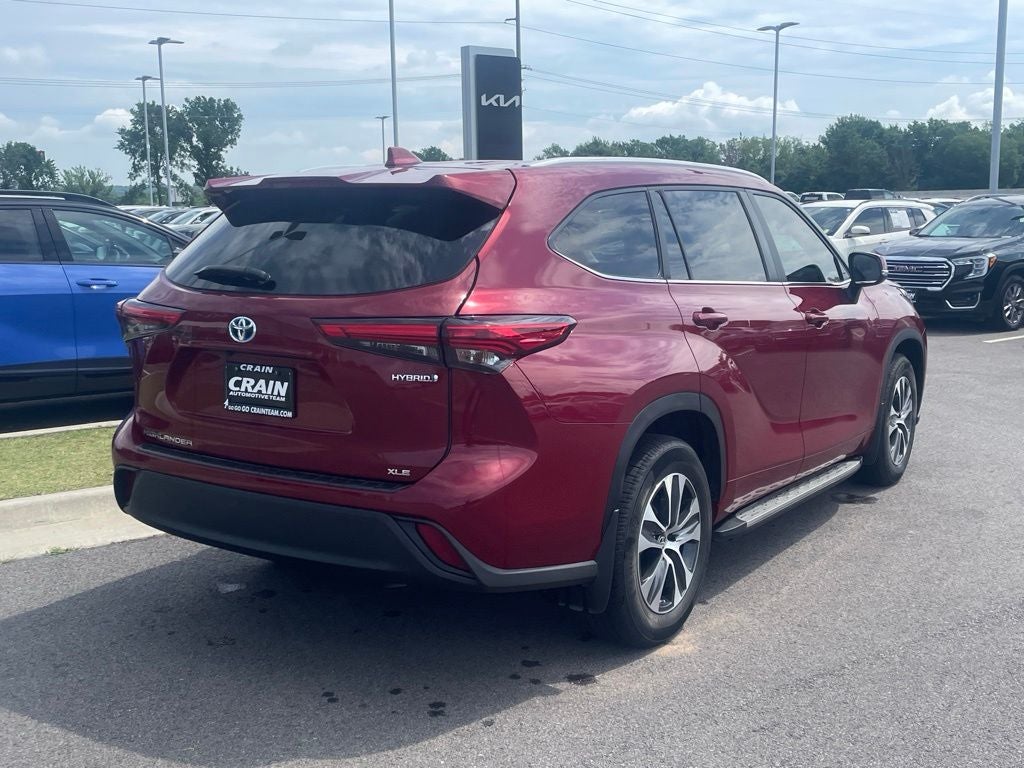 2023 Toyota Highlander Hybrid XLE