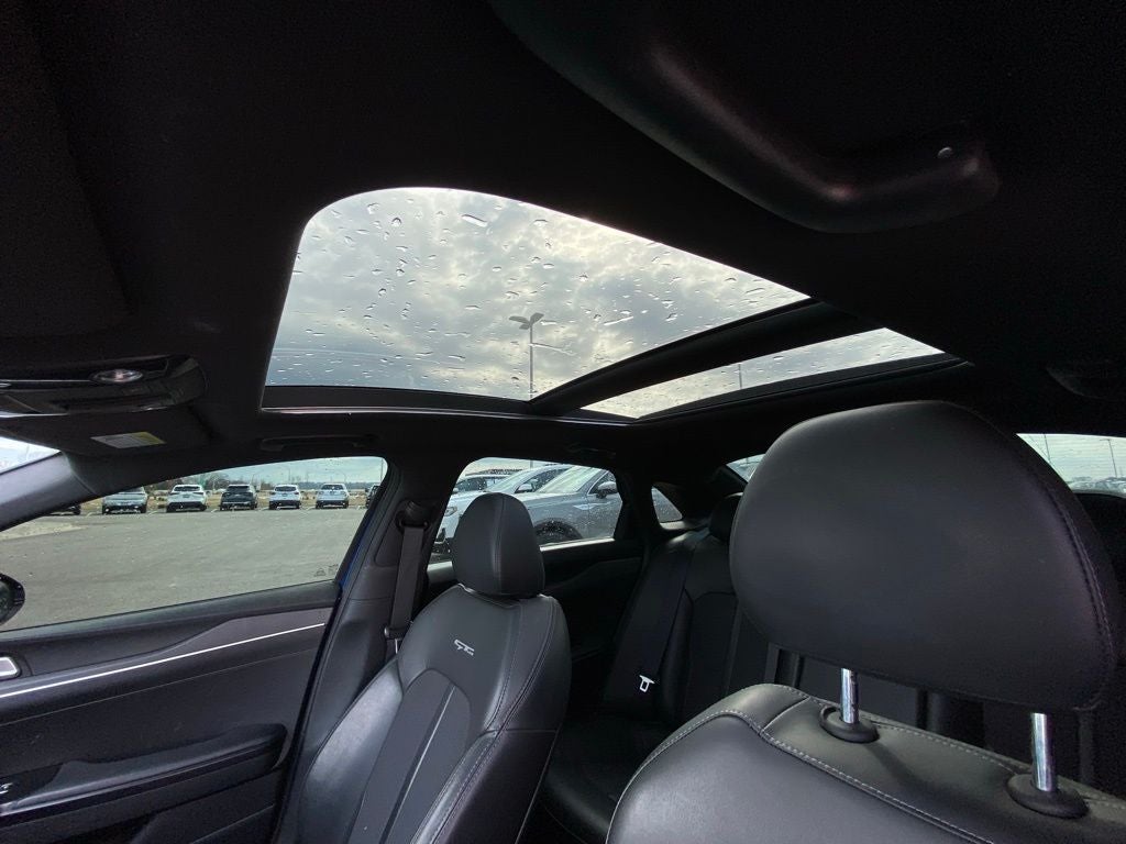2021 Kia K5 GT-Line MOONROOF / AWD / HEATED SEATS