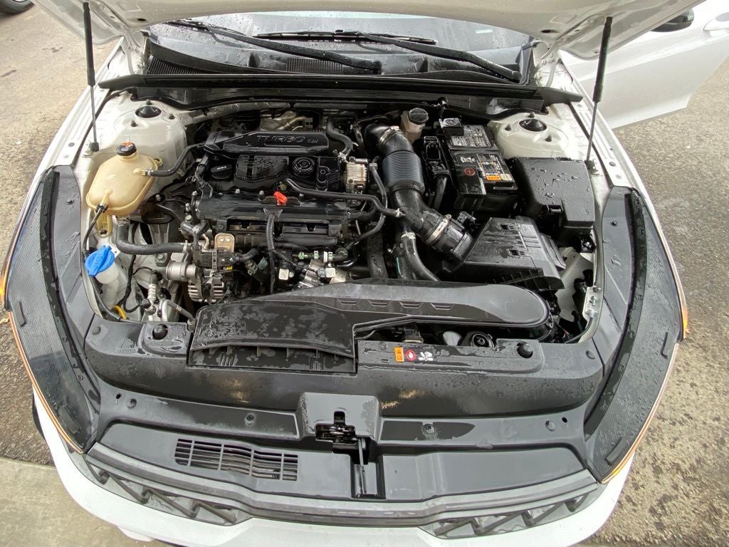 2023 Kia K5 GT-Line