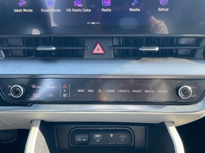 2025 Kia Sportage EX HEATED SEATS / ONE OWNER