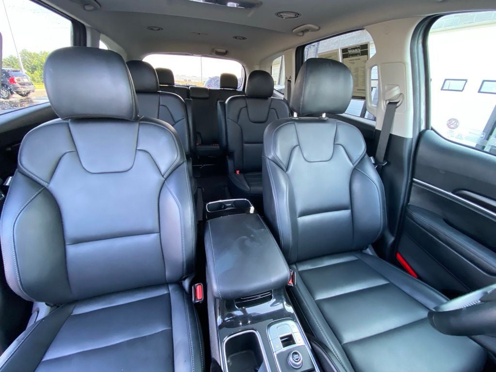 2025 Kia Telluride S SUNROOF / NAV / LEATHER / HEATED SEATS