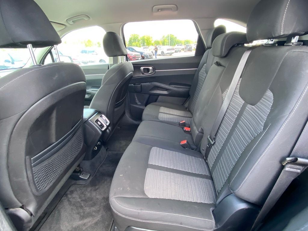 2021 Kia Sorento LX