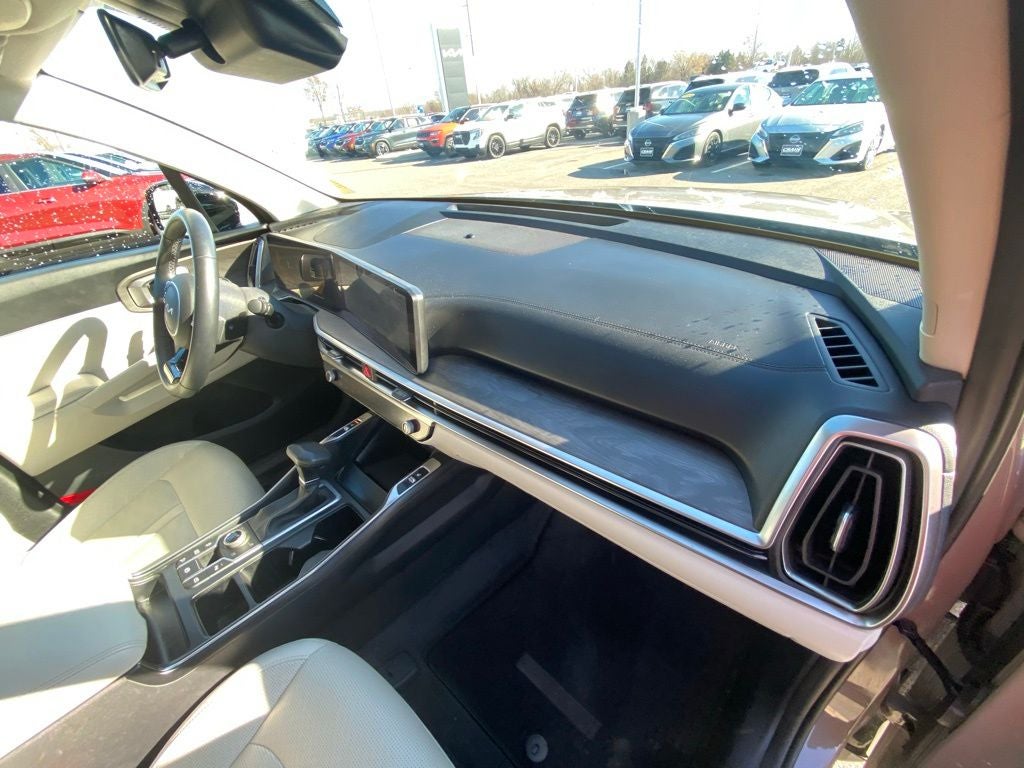 2025 Kia Sorento X-Line EX AWD / MOONROOF / HEATED SEATS