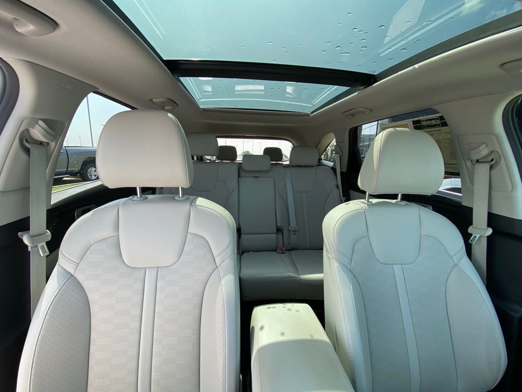 2025 Kia Sorento S MOONROOF / ONE OWNER / HEATED SEATS