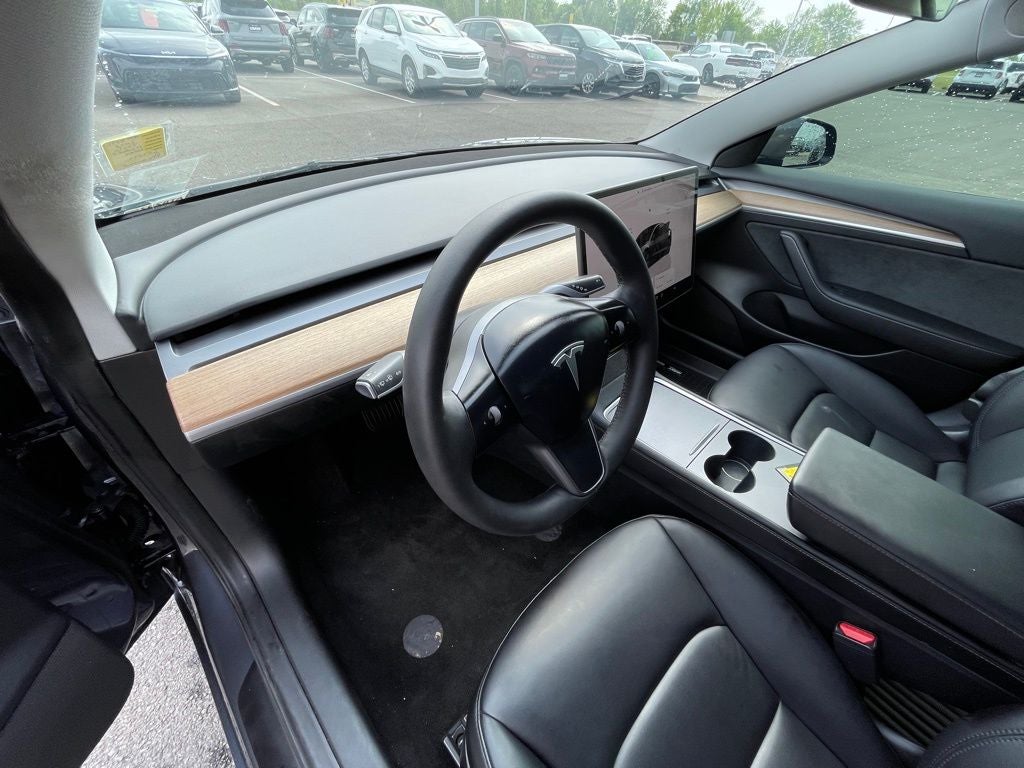 2023 Tesla Model 3 Base