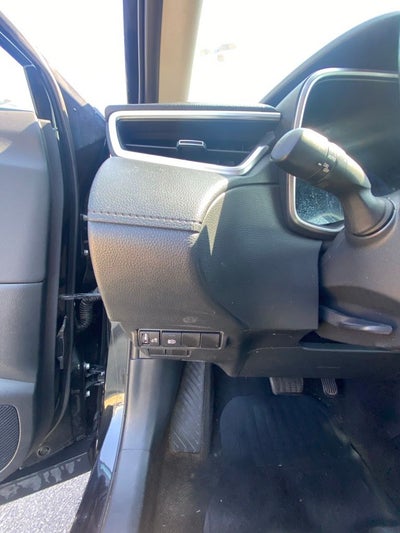 2024 Toyota Corolla Cross XLE POWER DRIVERS SEAT / HEATED SEATS