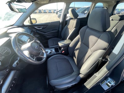 2024 Subaru Forester Premium MOONROOF / HEATED SEATS / AWD