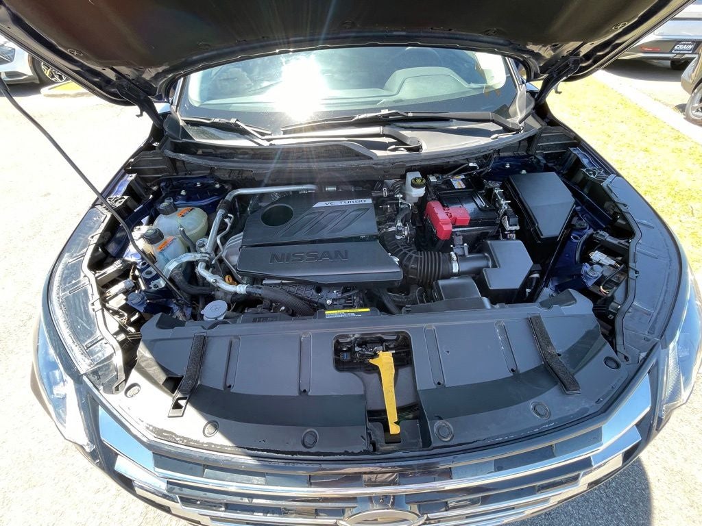 2025 Nissan Rogue SV ONE OWNER / CLEAN CARFAX