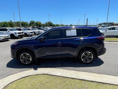 2025 Nissan Rogue SV ONE OWNER / CLEAN CARFAX