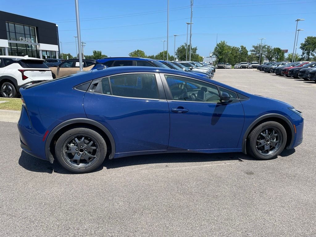 2023 Toyota Prius LE