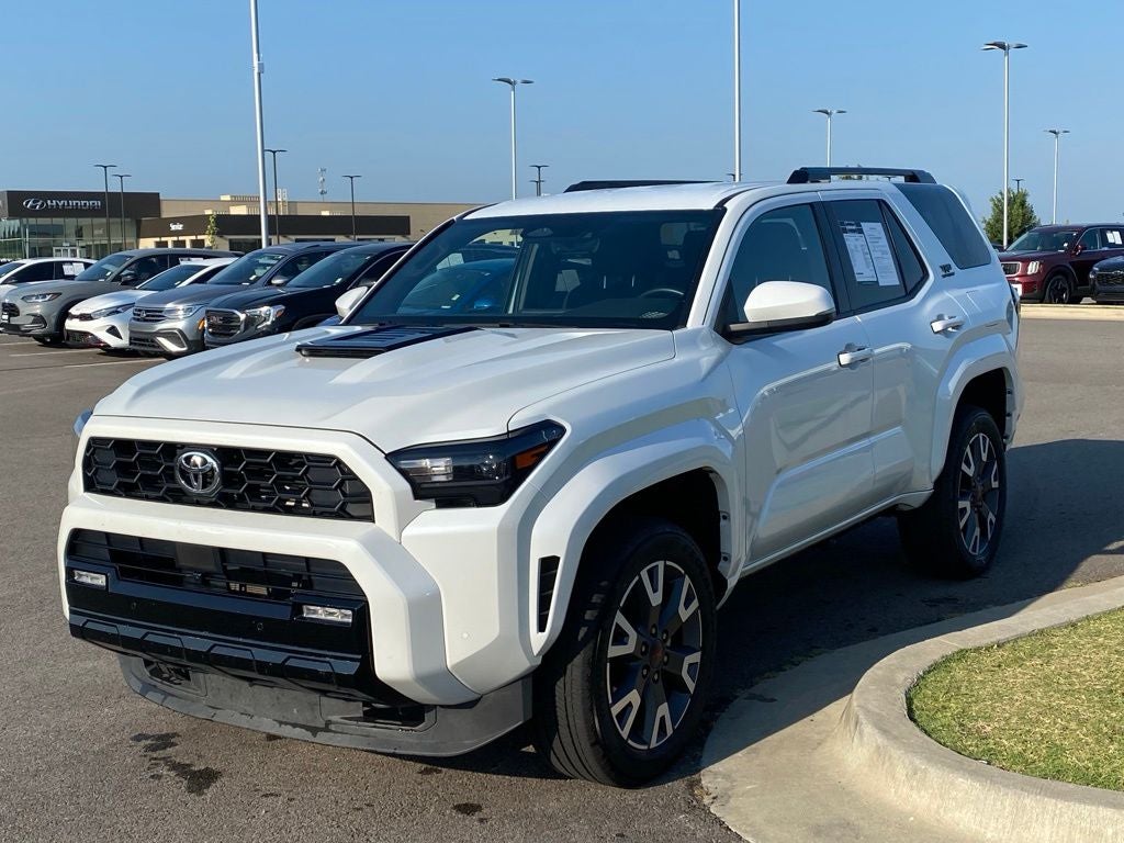 2025 Toyota 4Runner TRD SPORT / 4X4 / ONE OWNER