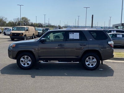 2017 Toyota 4Runner SR5 NAV / POWER DRIVERS SEAT