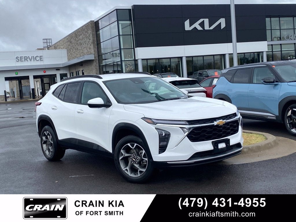 2025 Chevrolet Trax LT