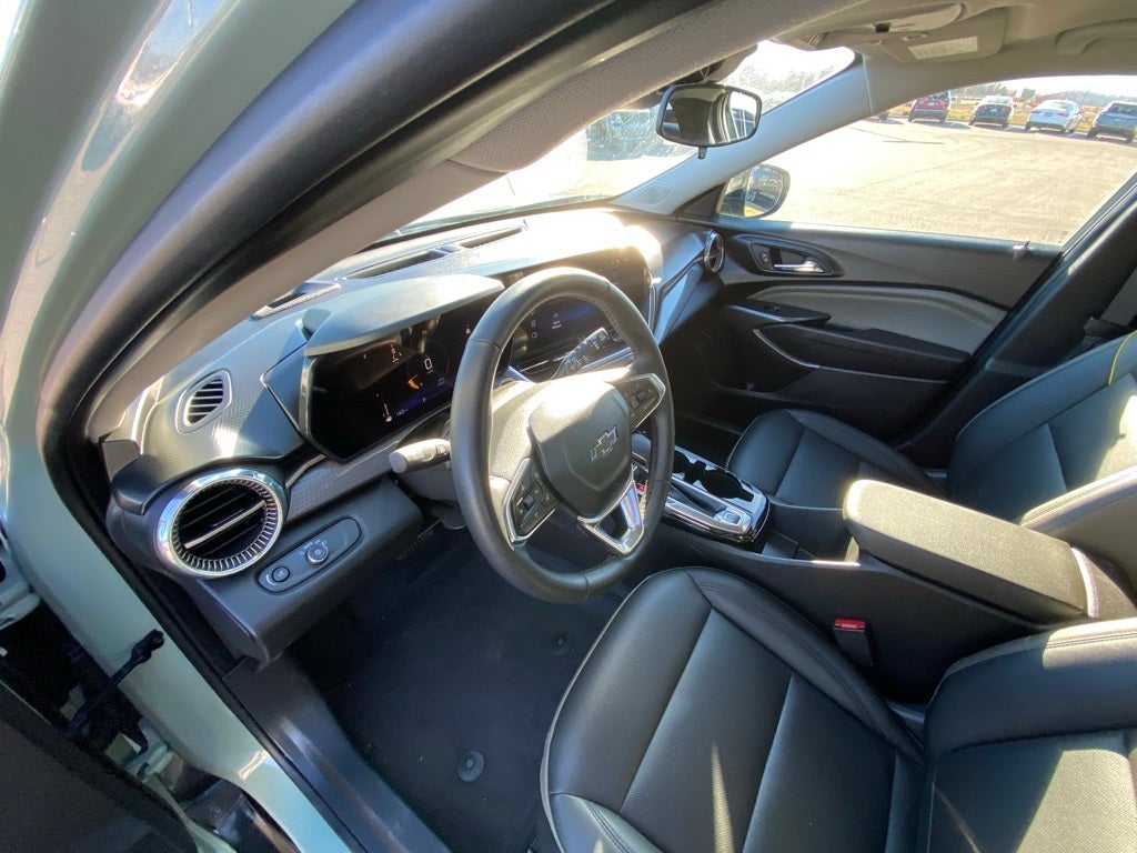 2025 Chevrolet Trax ACTIV HEATED SEATS / ONE OWNER