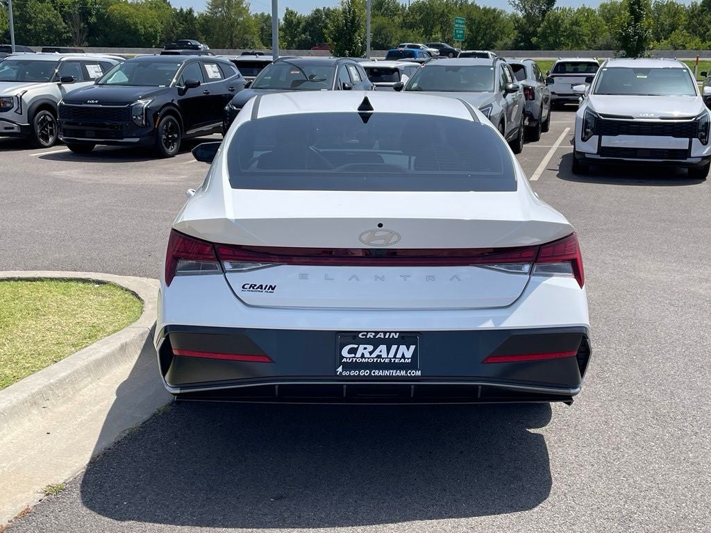 2024 Hyundai ELANTRA SEL NAVIGATION / HEATED SEATS