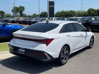 2024 Hyundai ELANTRA SEL NAVIGATION / HEATED SEATS