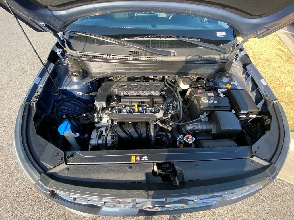 2025 Hyundai VENUE Limited ONE OWNER / HEATED SEATS / NAV