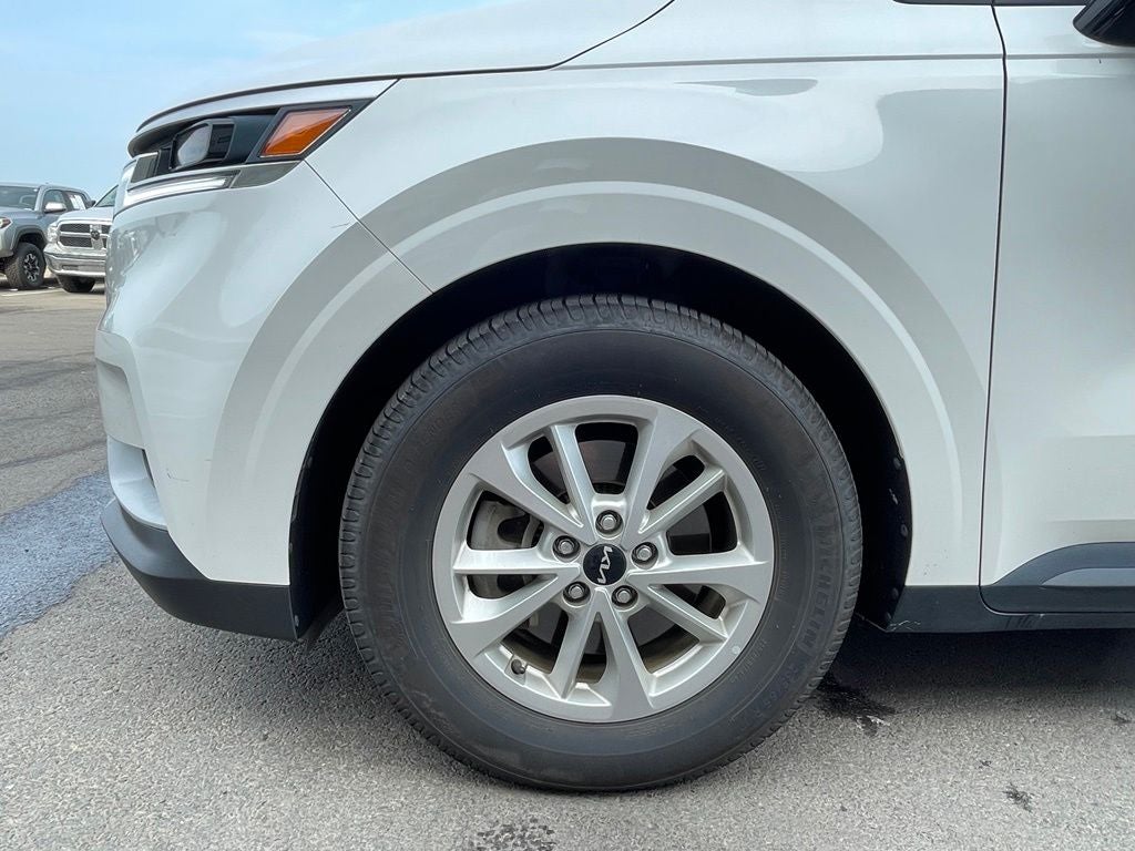 2024 Kia Carnival LX ONE OWNER / CLEAN CARFAX