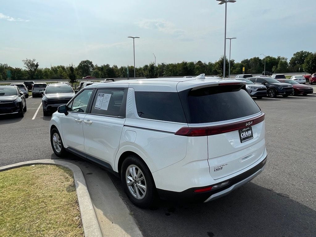 2024 Kia Carnival LX