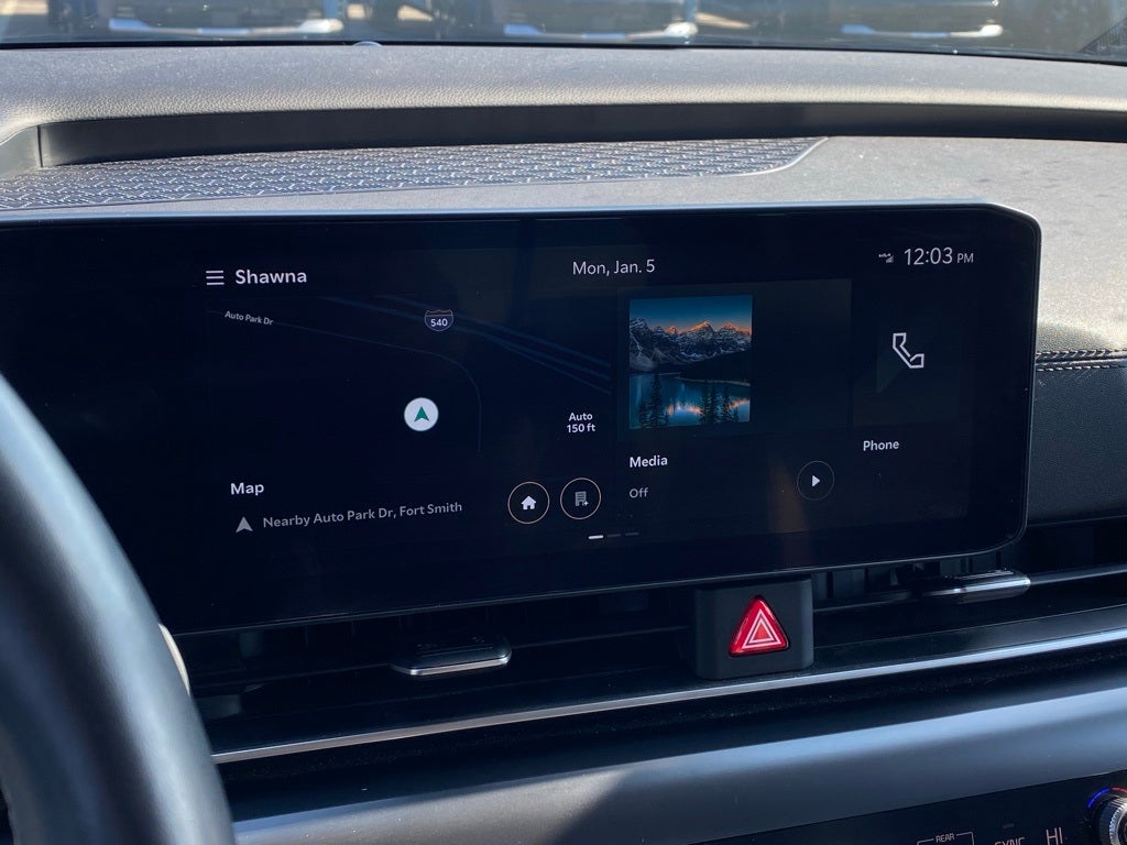 2025 Kia Carnival LXS CPO / LEATHER / HEATED SEATS