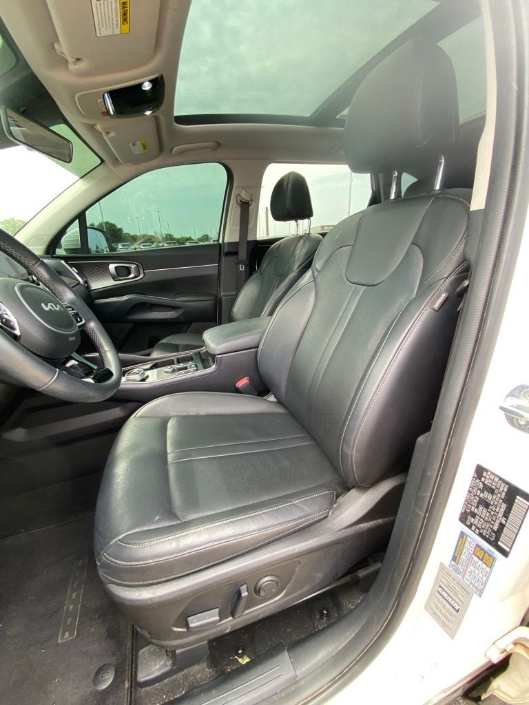 2022 Kia Sorento Hybrid EX
