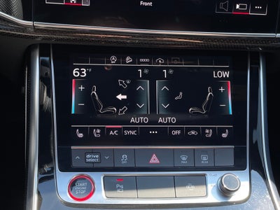 2022 Audi SQ7 MOONROOF / LEATHER / HEATED SEATS quattro