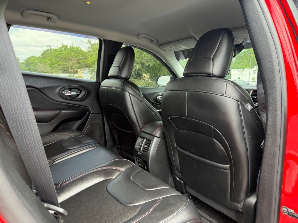 2019 Jeep Cherokee Trailhawk