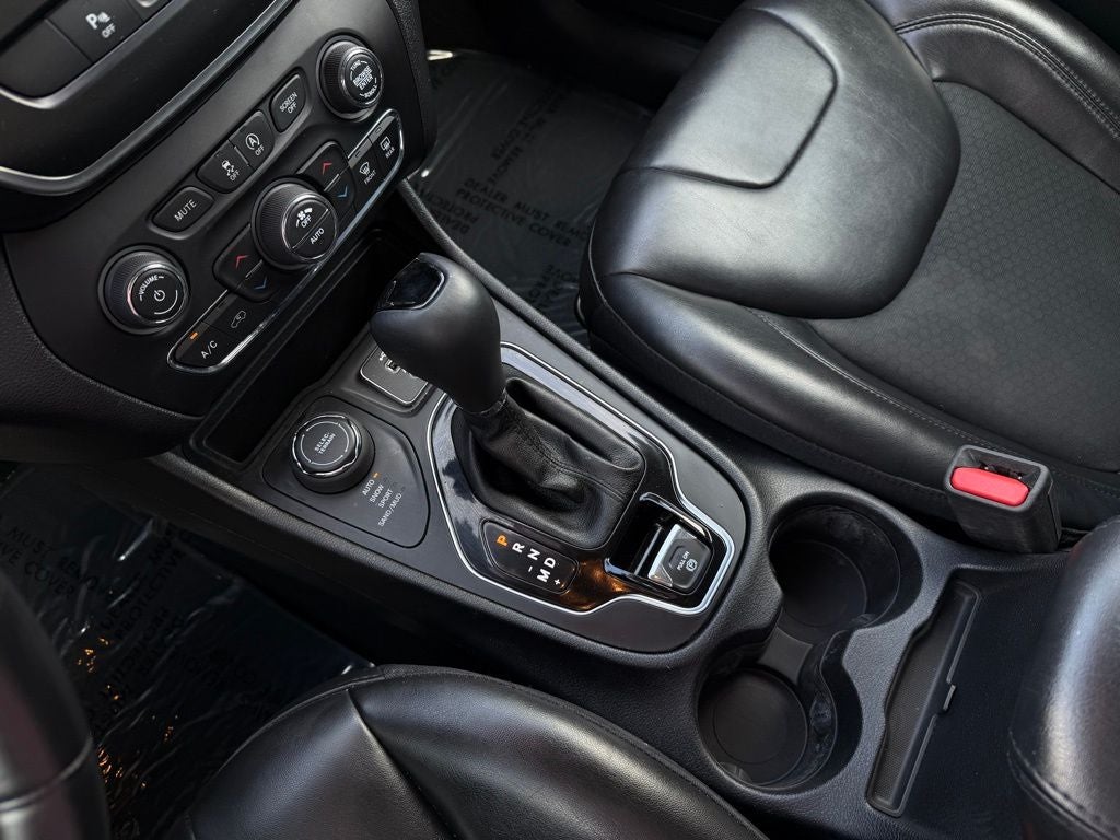 2020 Jeep Cherokee Altitude