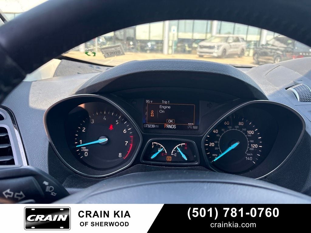 2017 Ford Escape Titanium * Low Miles/ Clean Carfax