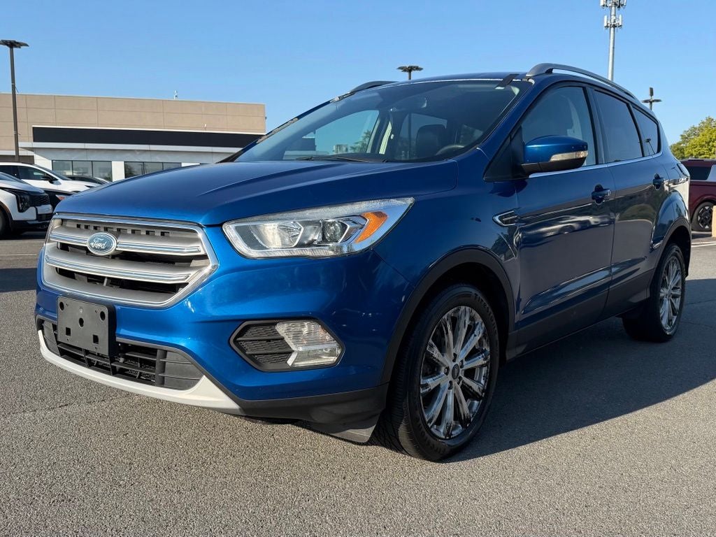 2017 Ford Escape Titanium * Low Miles/ Clean Carfax