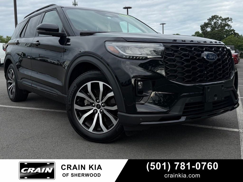2025 Ford Explorer ST-Line *PREMIUM PACKAGE, Clean Carfax, One-Owner