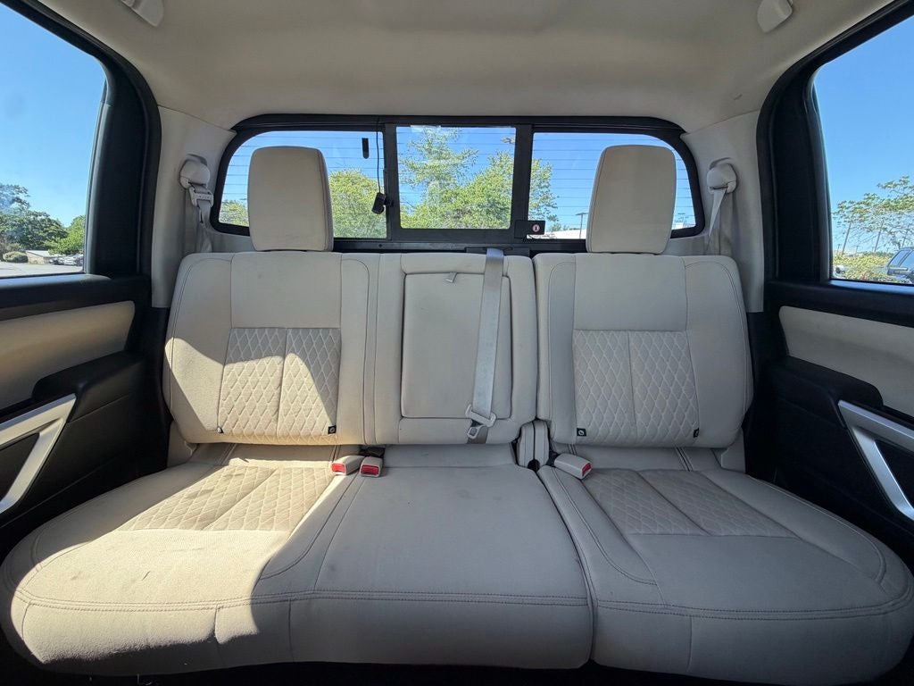 2018 Nissan Titan SV