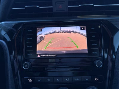 2021 Volkswagen Passat 2.0T R-Line R-Line w/ Sunroof